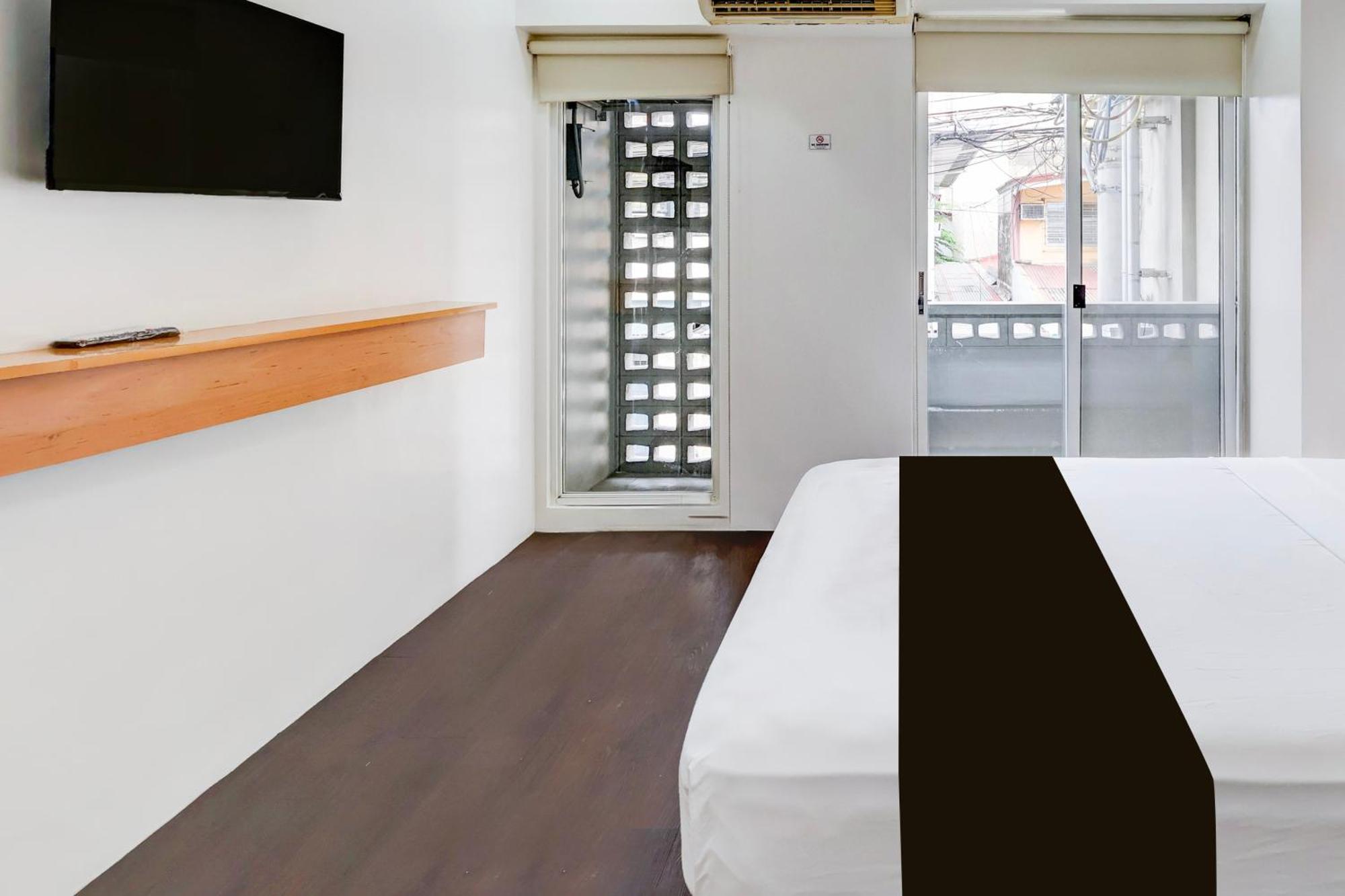 Collection O Brblock Boutique & Residences, Santa Cruz Olympia, Makati Makati City ภายนอก รูปภาพ
